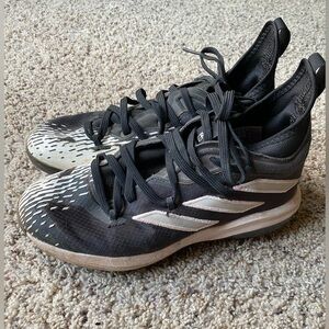 Boys size 4 1/2 Adidas baseball cleats